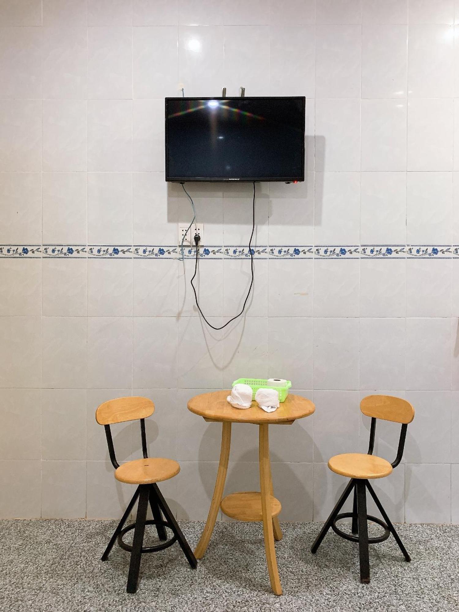 Hotel Nhà Nghỉ TáN PháT à Ap Thanh Son Extérieur photo